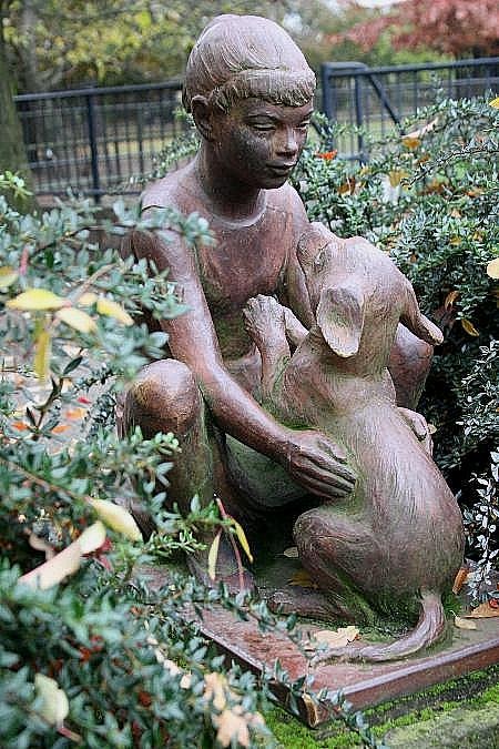 Skulptur im Zoo